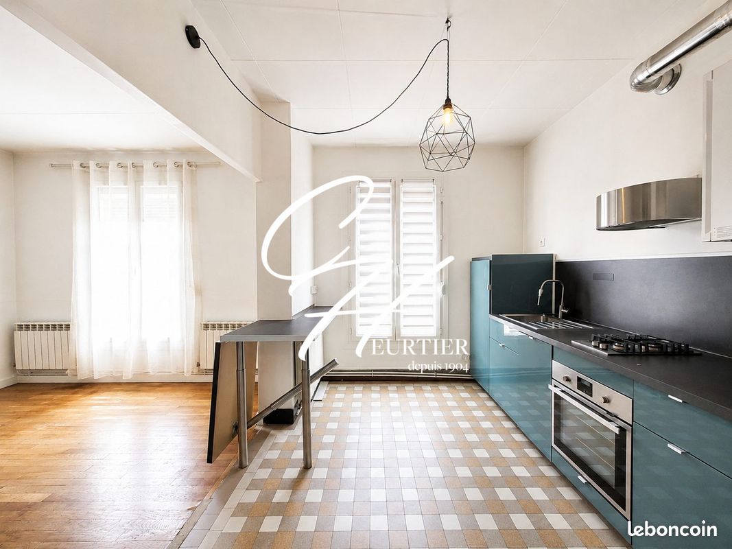 Appartement 1 pièce 39 m² · à Grenoble · 39 m² · 606 €/mois
