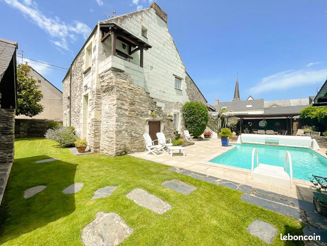 Maison 7 pièces 232 m² · à Les Ponts-de-Cé · 232 m² · 699 000 €