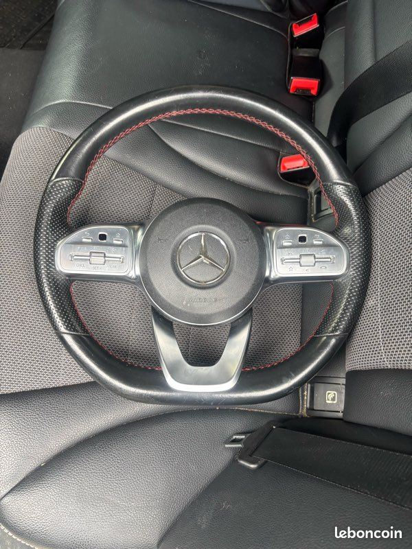 Volant Mercedes AMG plug and play (image 2)