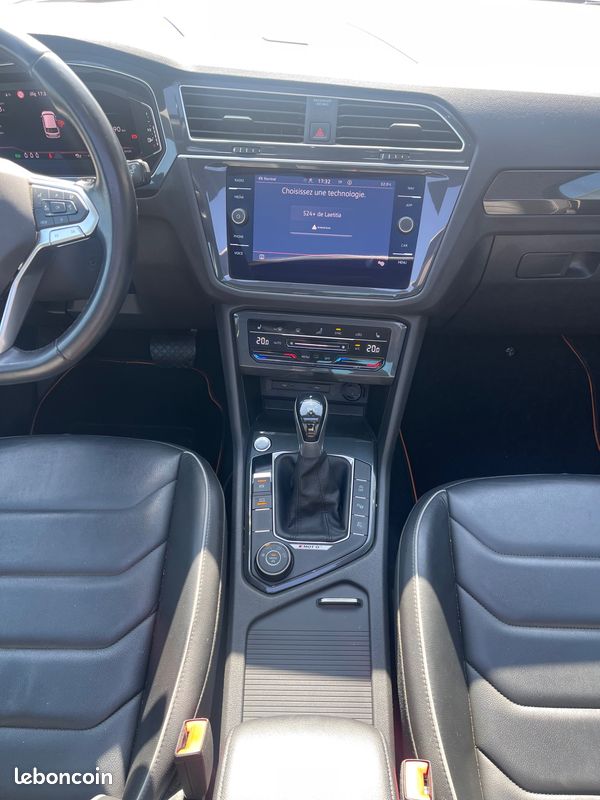 VOLKSWAGEN TIGUAN 2.0 TDI 200 CH ELEGANCE 4MOTION DSG BVa (image 22)