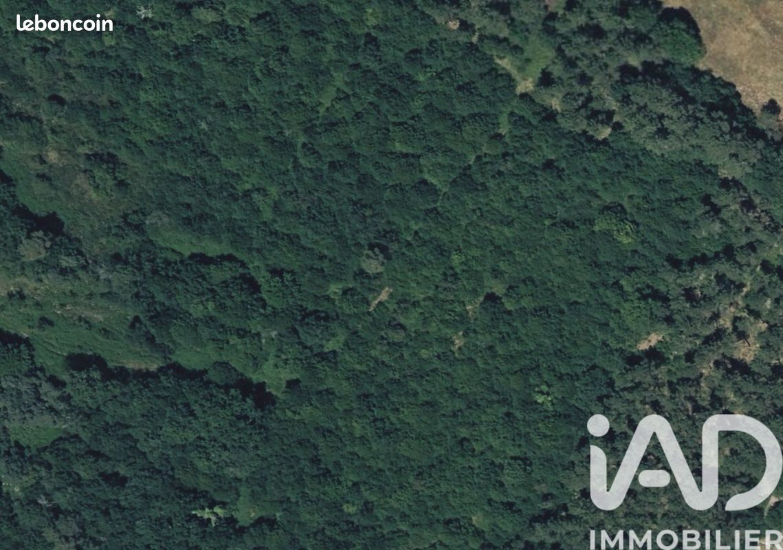Terrain 270000 m² Saint-Barthélemy-de-Bellegarde (image 1)