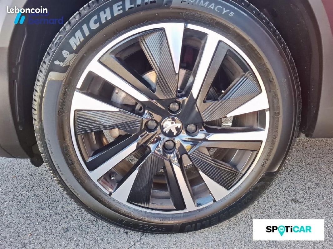 Peugeot 2008 1.5 BlueHDi 130ch S&S GT Pack EAT8 (image 11)