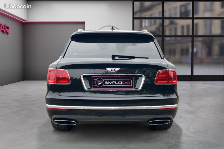 BENTLEY BENTAYGA W12 6.0 608 4X4 BVA 608Ch Garantie 12 mois (image 11)