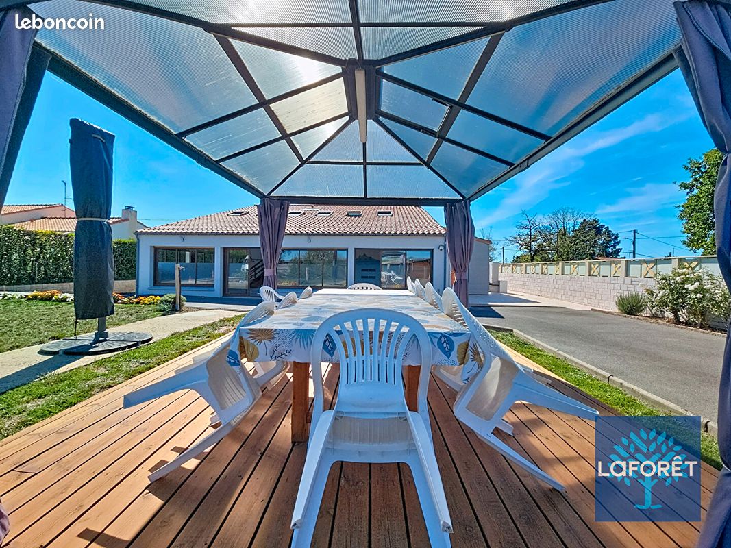Maison 5 pièces 200 m² · à Beaufou · 200 m² · 361 000 €
