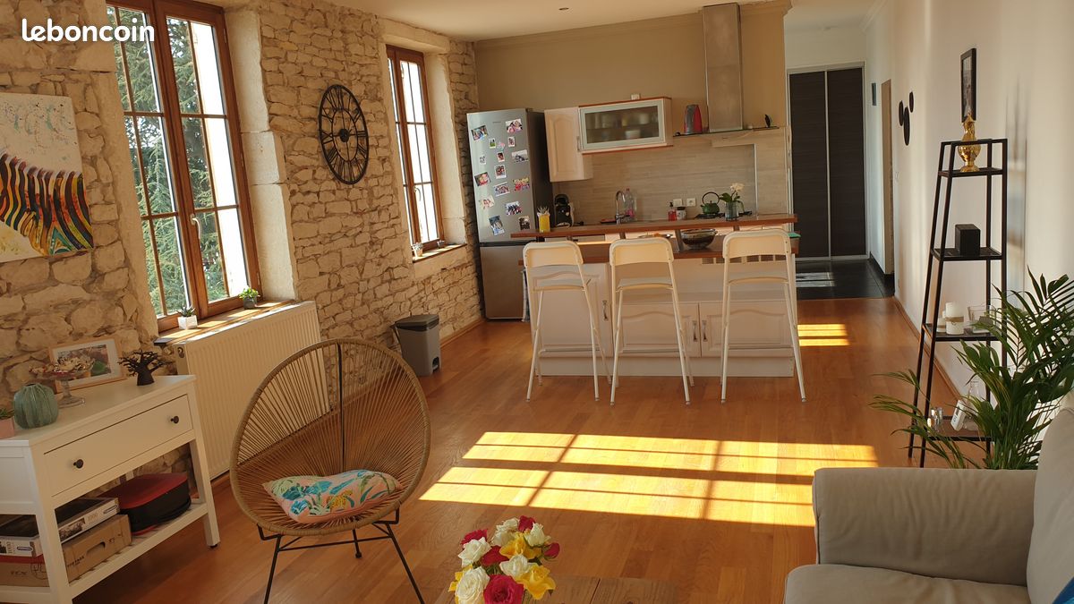 Appartement 4 pièces 80 m² · à Trévoux · 80 m² · 1 080 €/mois