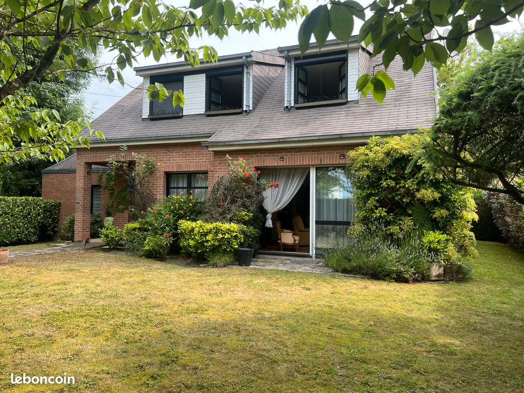 Maison 5 pièces 200 m² · à Marcq-en-Baroeul · 200 m² · 1 124 000 €