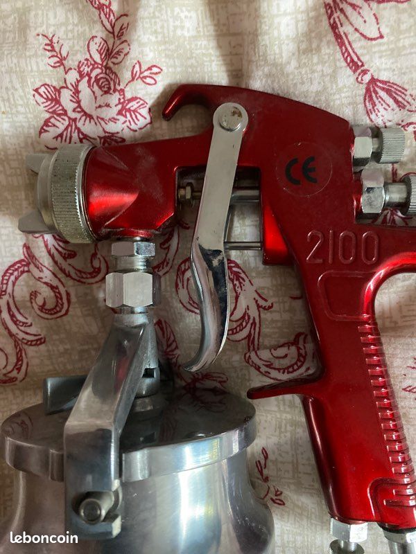 Pistolet peinture neuf (image 2)