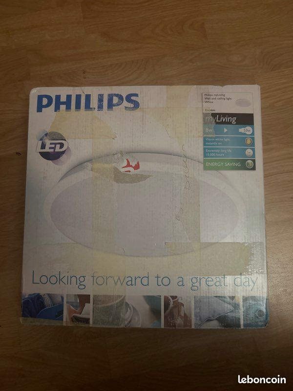 Plafonnier LED Philips myLiving 8W blanc chaud (image 1)