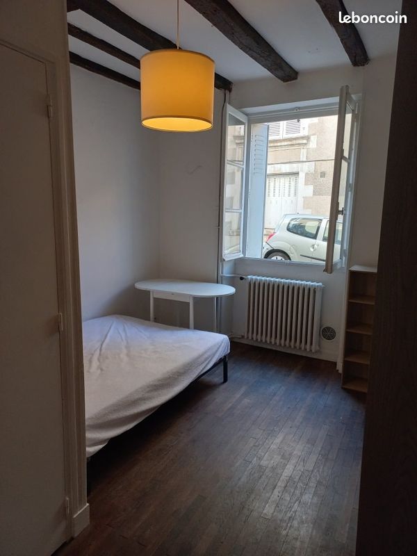 Appartement 1 pièce 28 m² · à Poitiers · 28 m² · 505 €