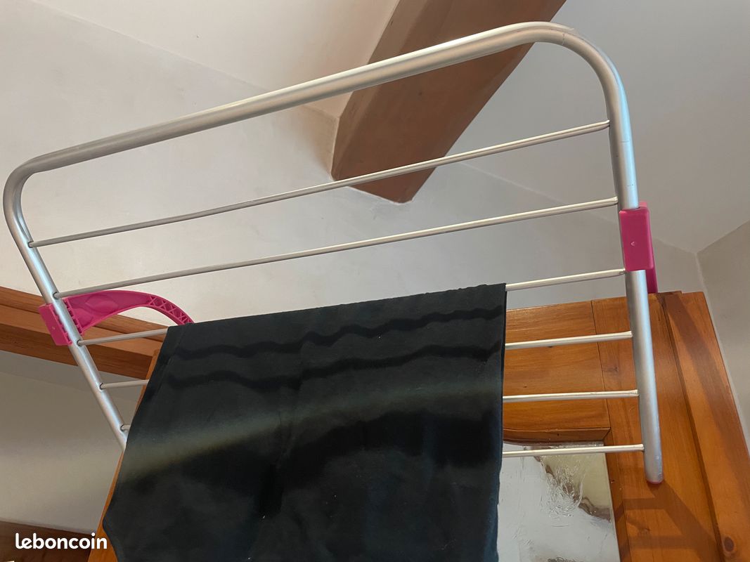Porte serviette/ habits (image 2)