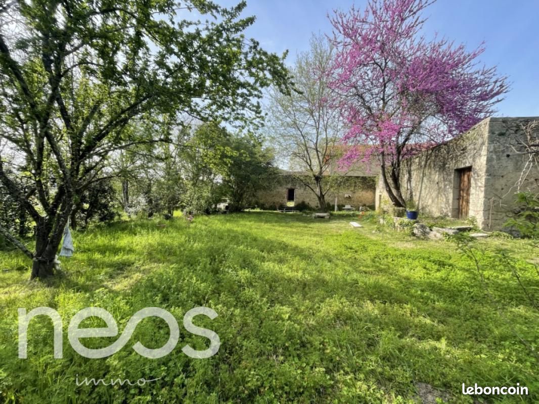Maison 7 pièces 165 m² · à Cadillac-sur-Garonne · 165 m² · 300 000 €