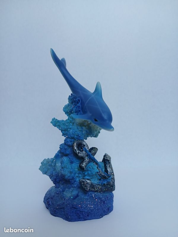 Dauphin et encre (image 1)
