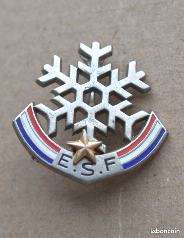 BROCHE ESF ECOLE SKI FRANCE TEST INTERNATIONAL Non signée OCCASION