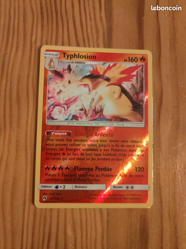 Carte pokemon rare typhlosion 42/214 foil avec pochette/sleeve thanatoad -  Collection