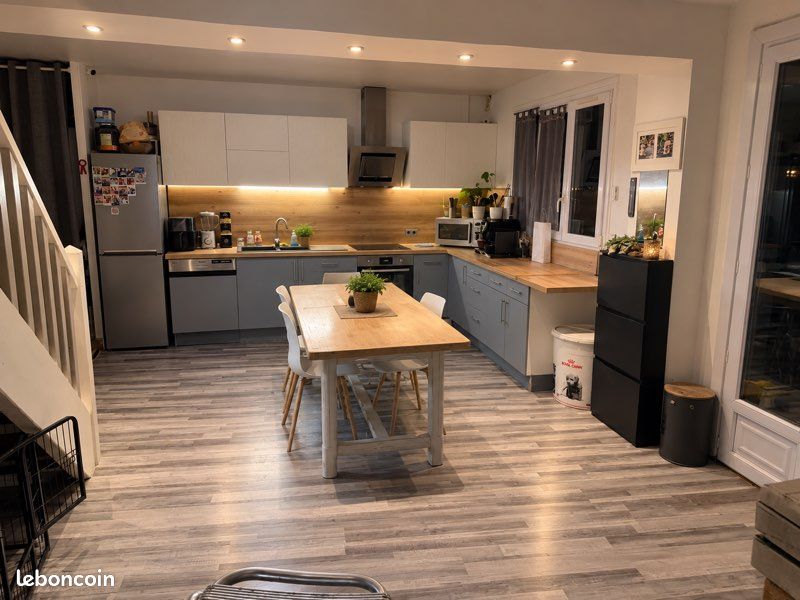 Maison 3 pièces 77 m² · à Saint-Martin-la-Garenne · 77 m² · 185 000 €