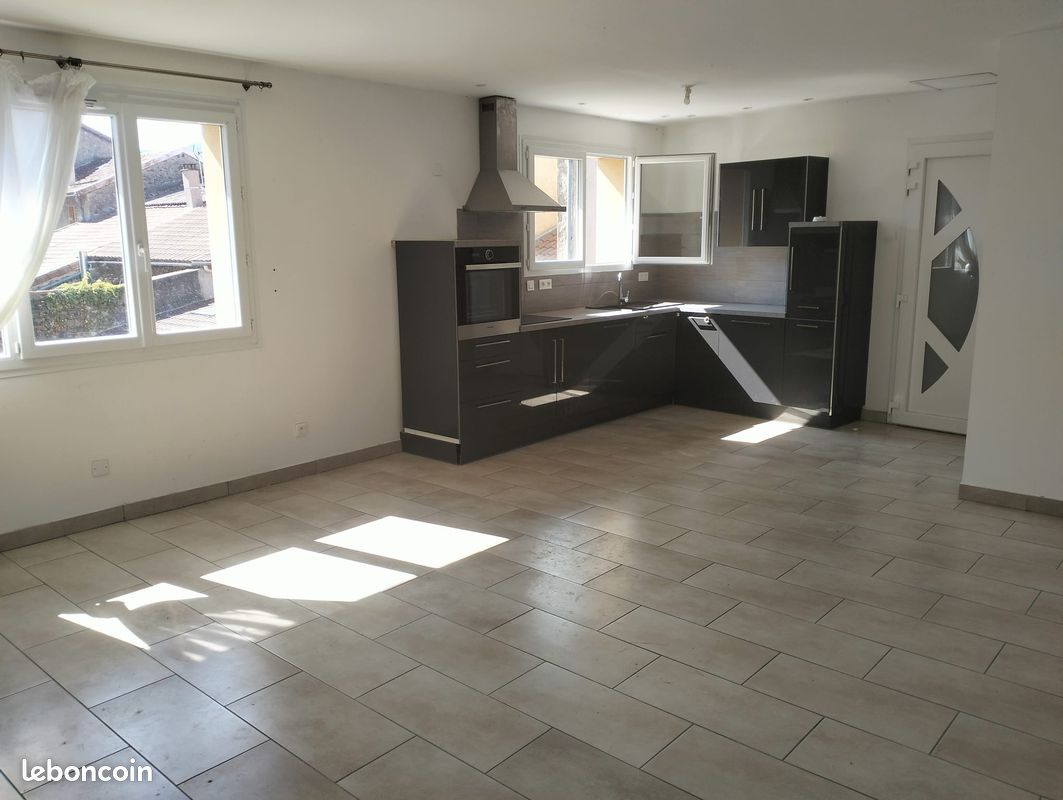 Appartement 3 pièces 62 m² · à Le Monastier-sur-Gazeille · 62 m² · 530 €/mois