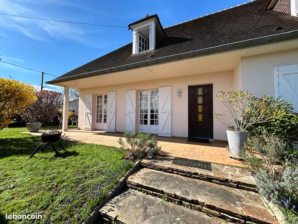 Villa 6 pièces 145 m²