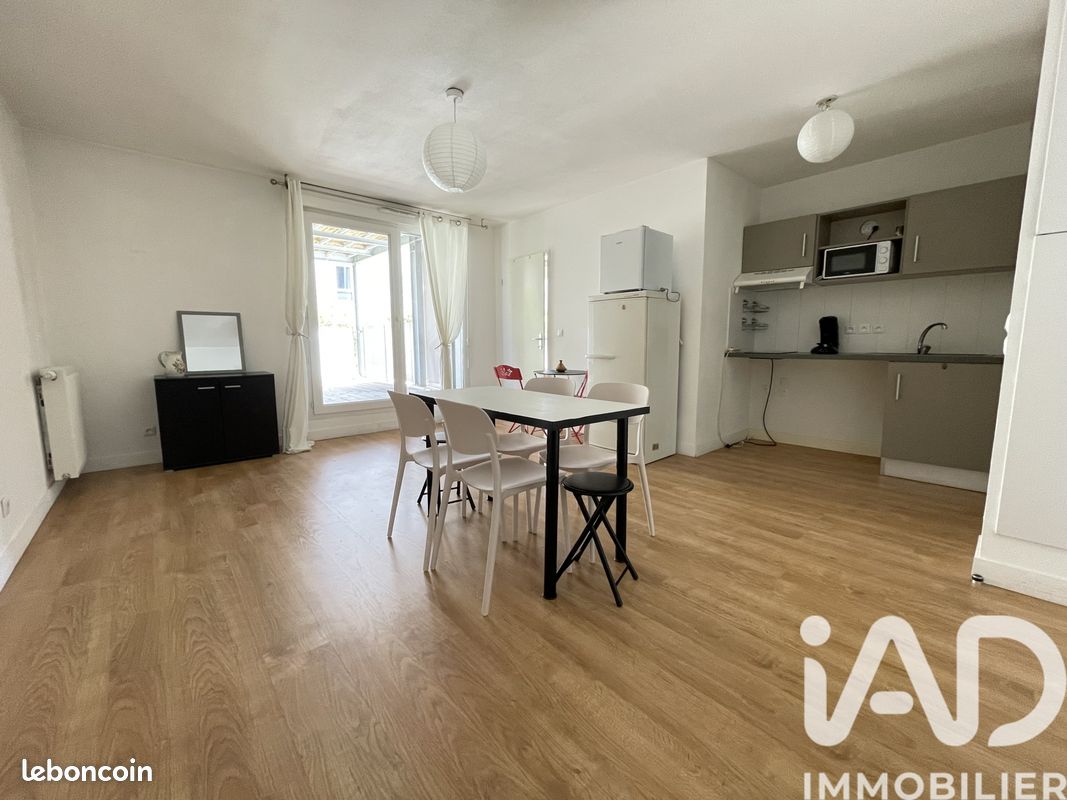 Appartement 2 pièces 43 m² · à Lormont · 43 m² · 119 000 €