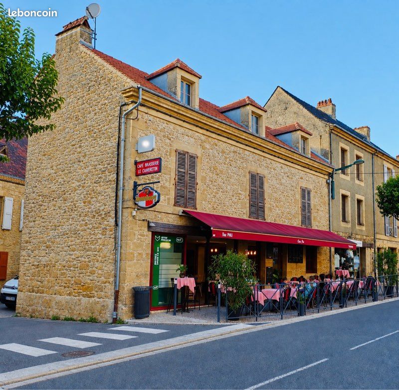 Immeuble 6 pièces 250 m² · à Sarlat-la-Canéda · 250 m² · 350 000 €