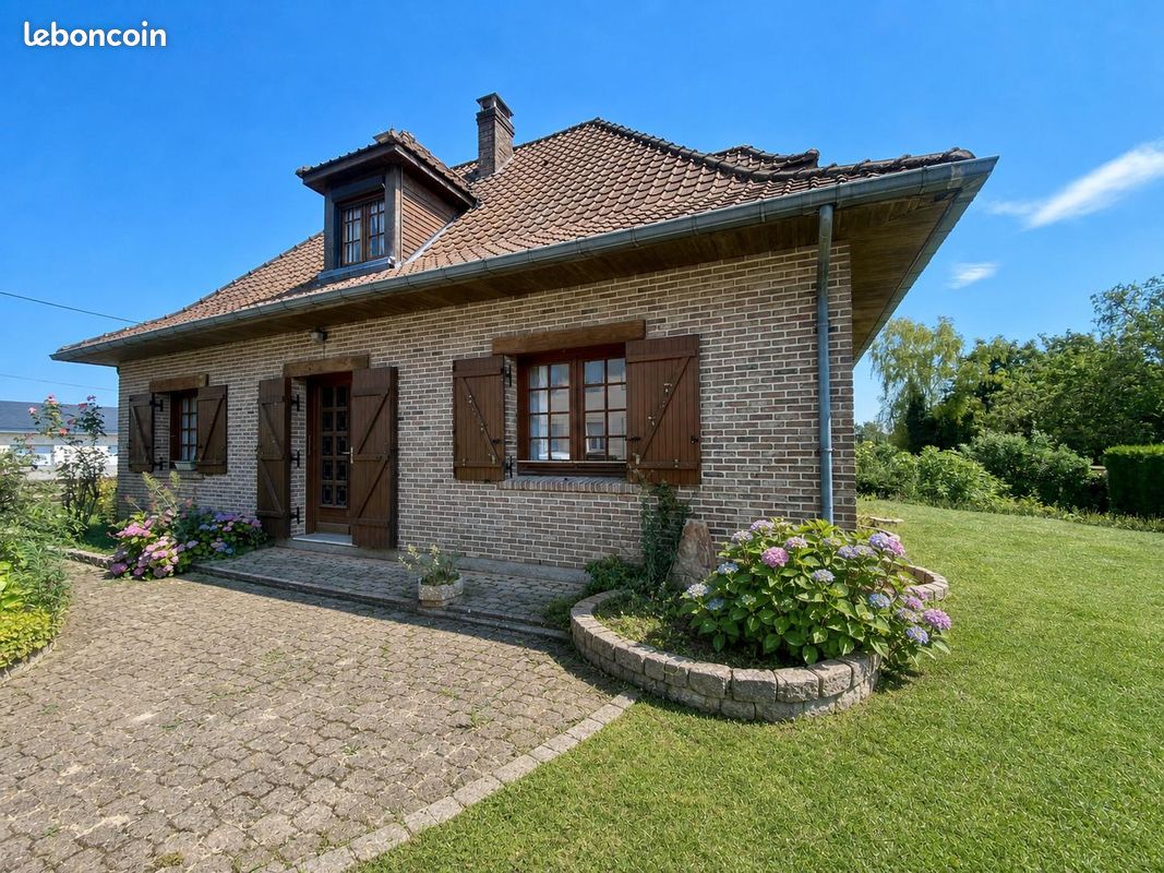 Maison 7 pièces 170 m² · à Saint-Quentin · 170 m² · 199 500 €