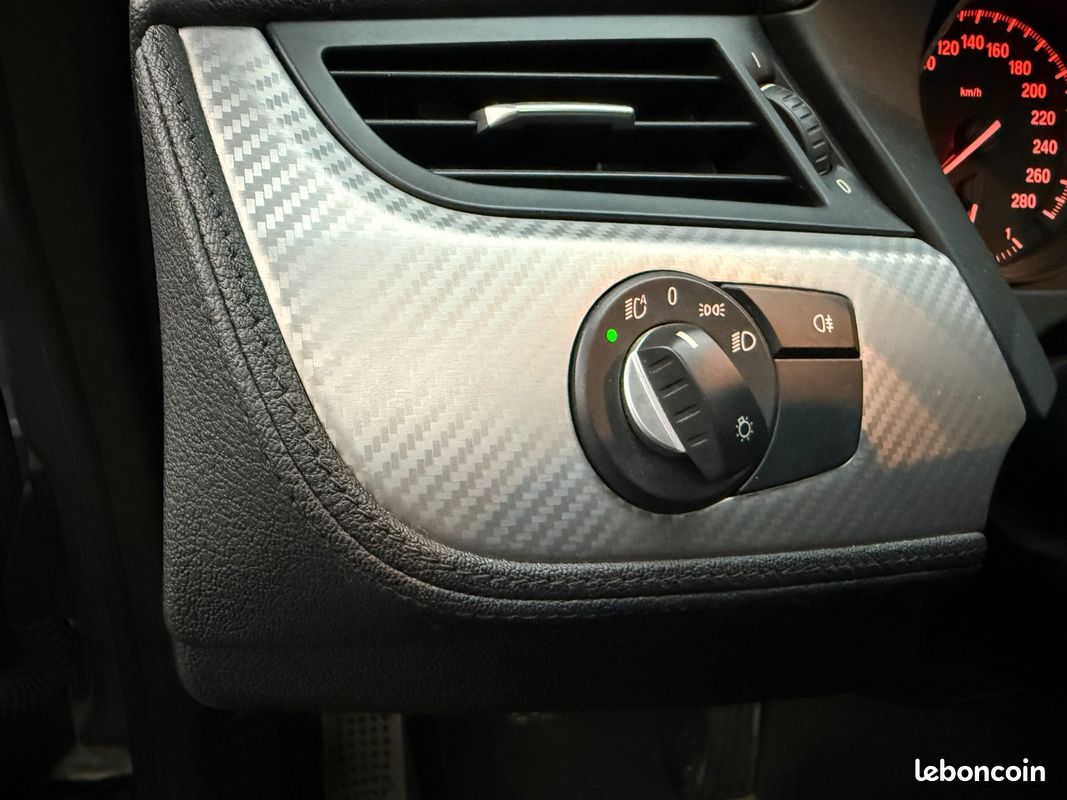 BMW Z4 ROADSTER E89 sDrive23i 204ch Sport Design *Suivi entretien à jour (image 25)