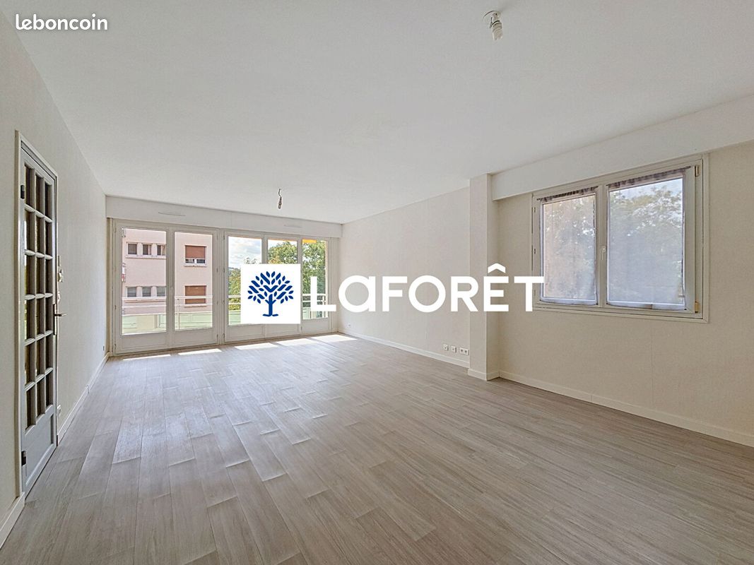 Appartement 5 pièces 92 m² · à Saint-Germain-en-Laye · 92 m² · 2 598 €/mois