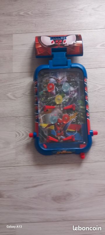 Flipper (image 1)