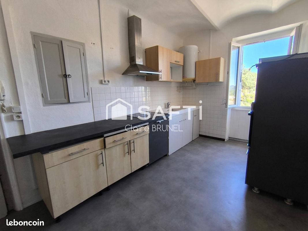 Appartement 3 pièces 79 m² · à Bessèges · 79 m² · 65 000 €