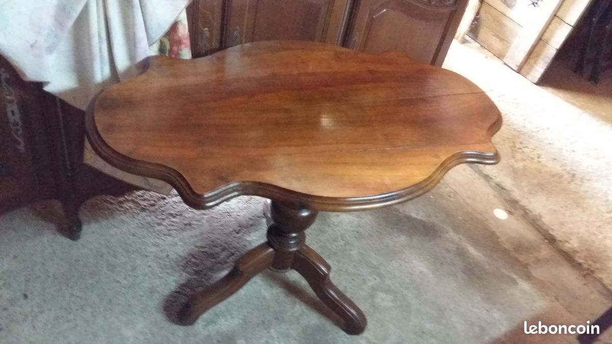 Table violon (image 1)