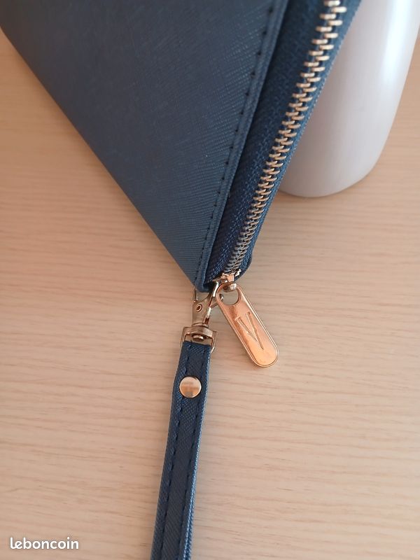 PATIKIL Pochette Tour De Cou Voyage RFID Étanche – Porte-Passeport Avec Sangle Réglable, Bleu Foncé – Homme & Femme