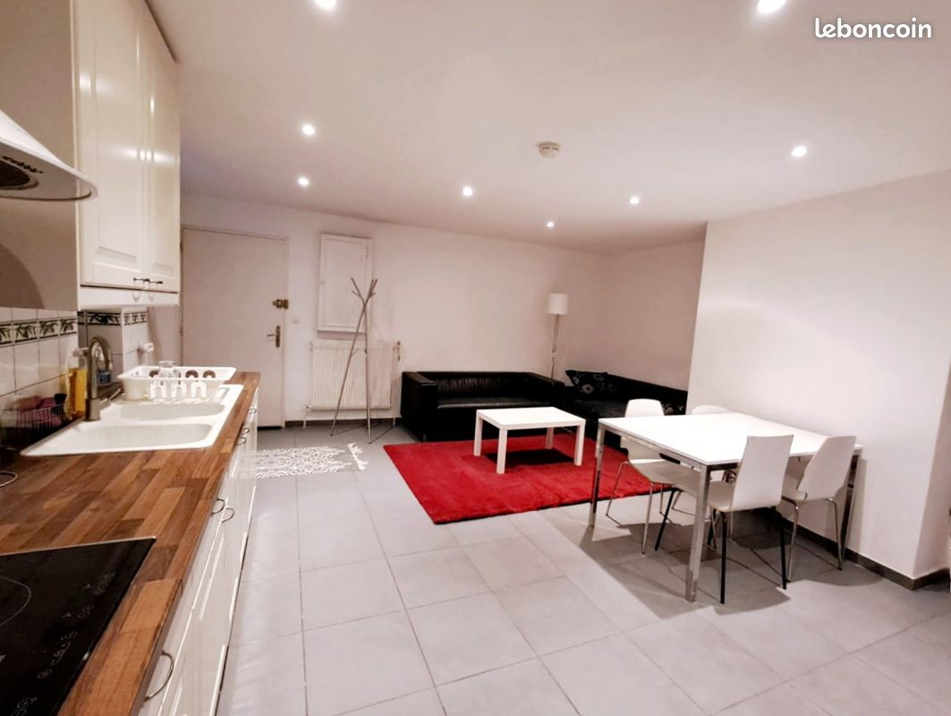 Appartement 3 pièces 62 m² · à Grenoble · 62 m² · 1 030 €
