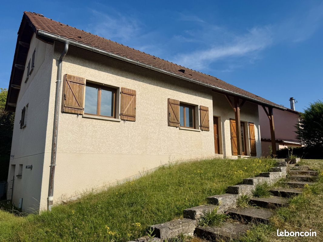 Maison 6 pièces 134 m² · à Épinal · 134 m² · 830 €/mois