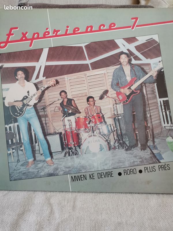 Vend vinyles albums, Maxi singles et Remix Rap, Rnb, hip-hop, funk, Soul, Disco, Ragga, Afro (image 1)