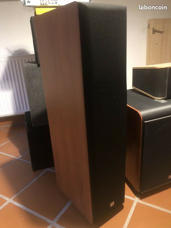Ensemble d'enceintes JBL Hifi home cinéma (image 1)