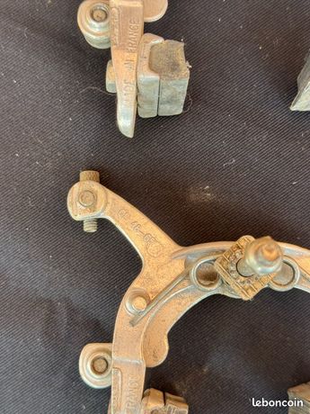 Paire d'étriers de frein anciens CLB France – vélo de course vintage - Équipements vélos
