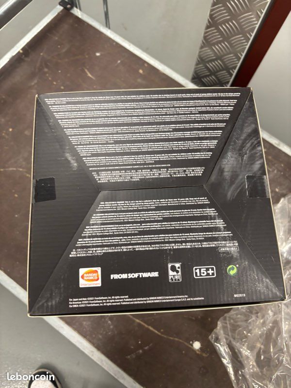 Elden Ring collector Ps5 (PAS DE CONSOLE) (image 8)
