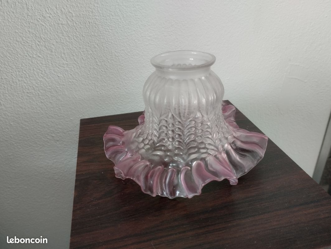 Tulipe art déco en pâte de verre rose (image 7)