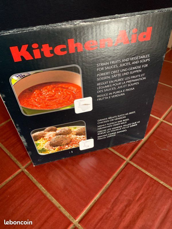 Ensemble kitchenaid hachoir et passoire à fruits et légumes neuf (image 14)