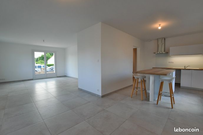 Maison plain-pied 2 ch., jardin et garage