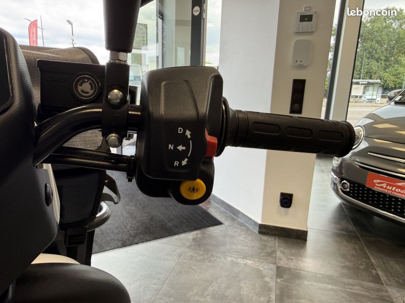 Ligier PULSE 3 8,28 KWH (L2E) SANS PERMIS (image 13)
