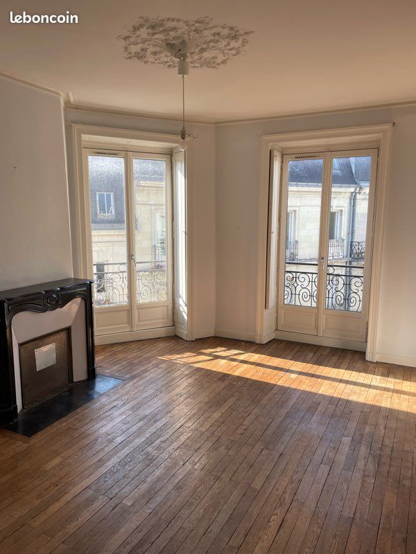 Appartement 4 pièces 100 m² · à Nantes · 100 m² · 1 350 €