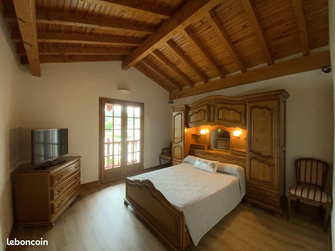 Vente | Maison | 7p | 5ch | 170 m² | Hasparren | Expo Sud | Terrasse · Balcon (image 14)