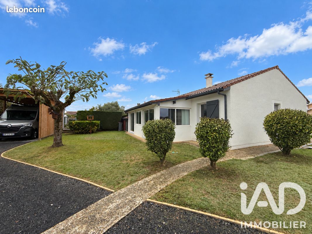 Maison 5 pièces 92 m² · à Aureilhan · 92 m² · 242 000 €