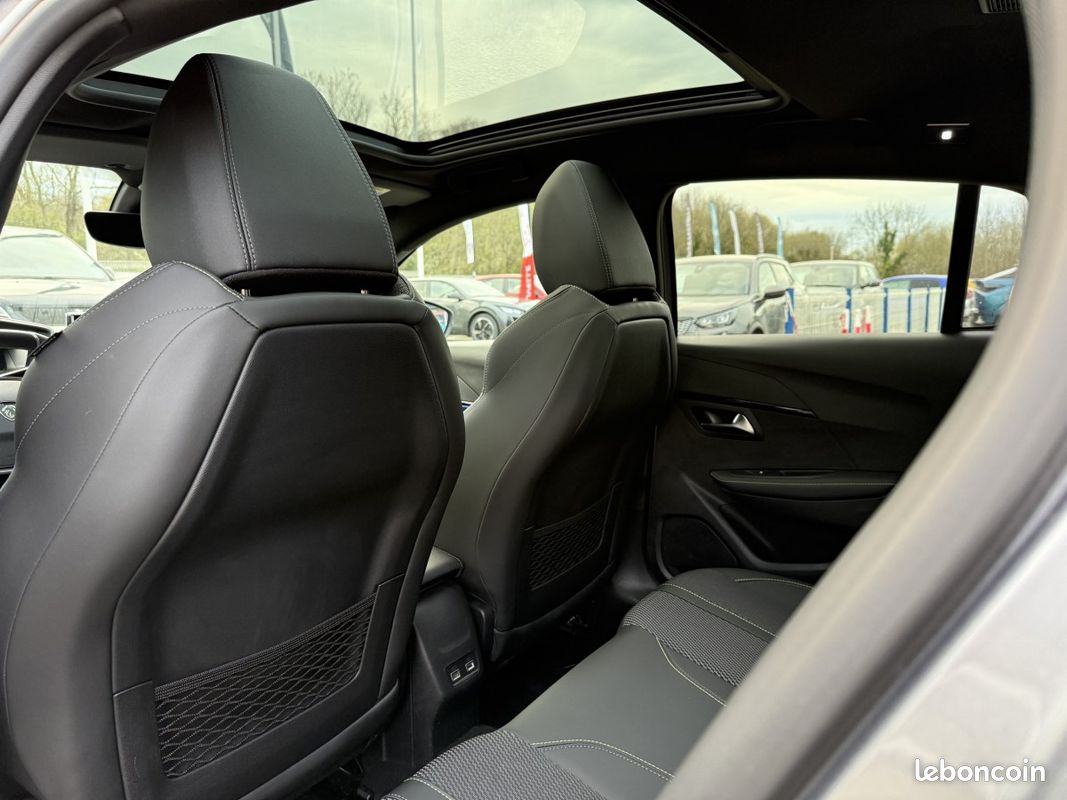 Peugeot 208 (2) Hybrid 110 e-DCS6 GT (image 19)