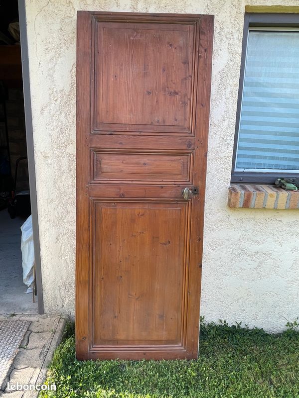 Porte d'intérieur ancienne en bois massif (image 1)