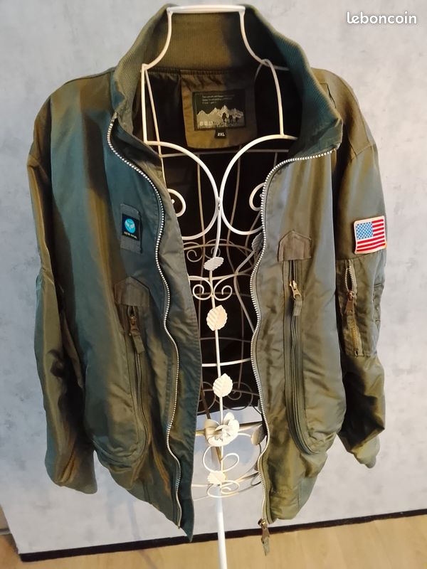 Bombers (image 1)