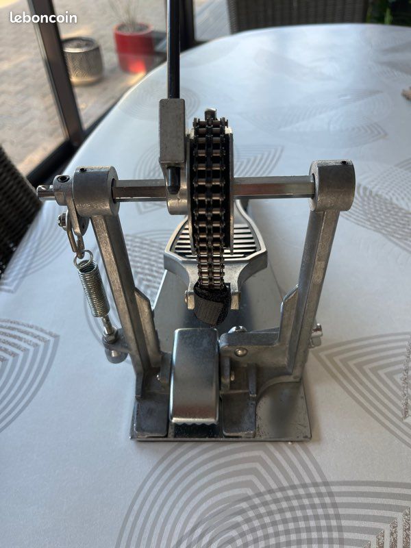 Pied de grosse caisse Yamaha entièrement révisé (image 4)