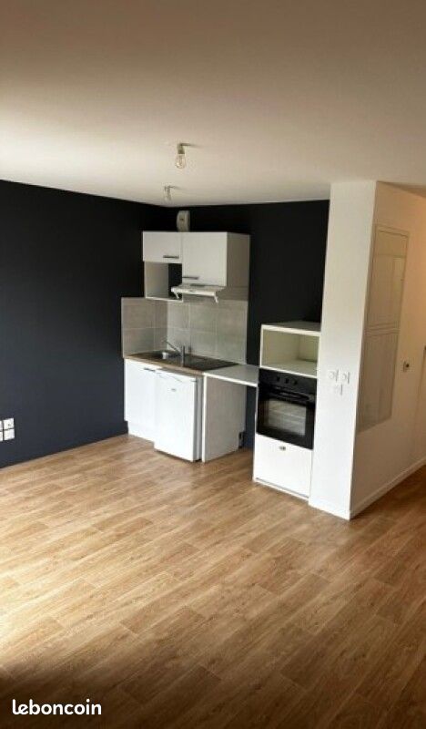 Appartement 1 pièce 27 m² · à Villenave-d'Ornon · 27 m² · 502 €