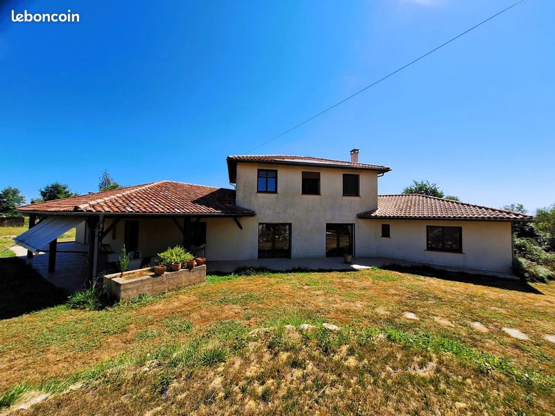 Maison 6 pièces 250 m² · à Plaisance · 250 m² · 349 900 €