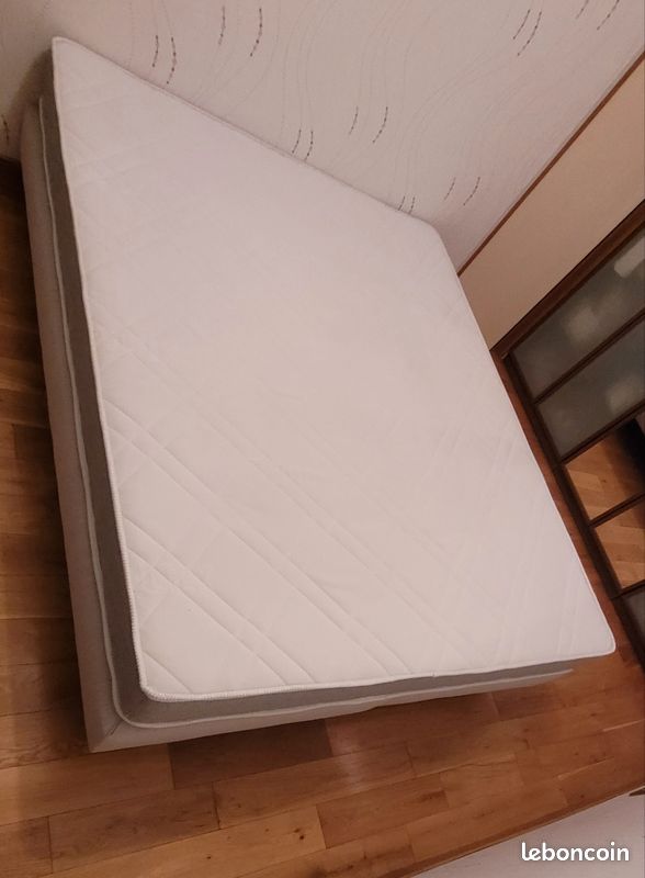 Ensemble matelas et sommier 160x200 (image 1)